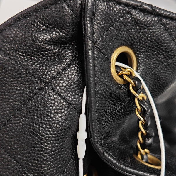 CHANEL 25 Medium Quilted Calfskin Black