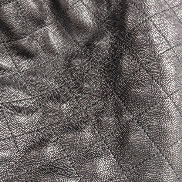 CHANEL 25 Medium Quilted Calfskin Black