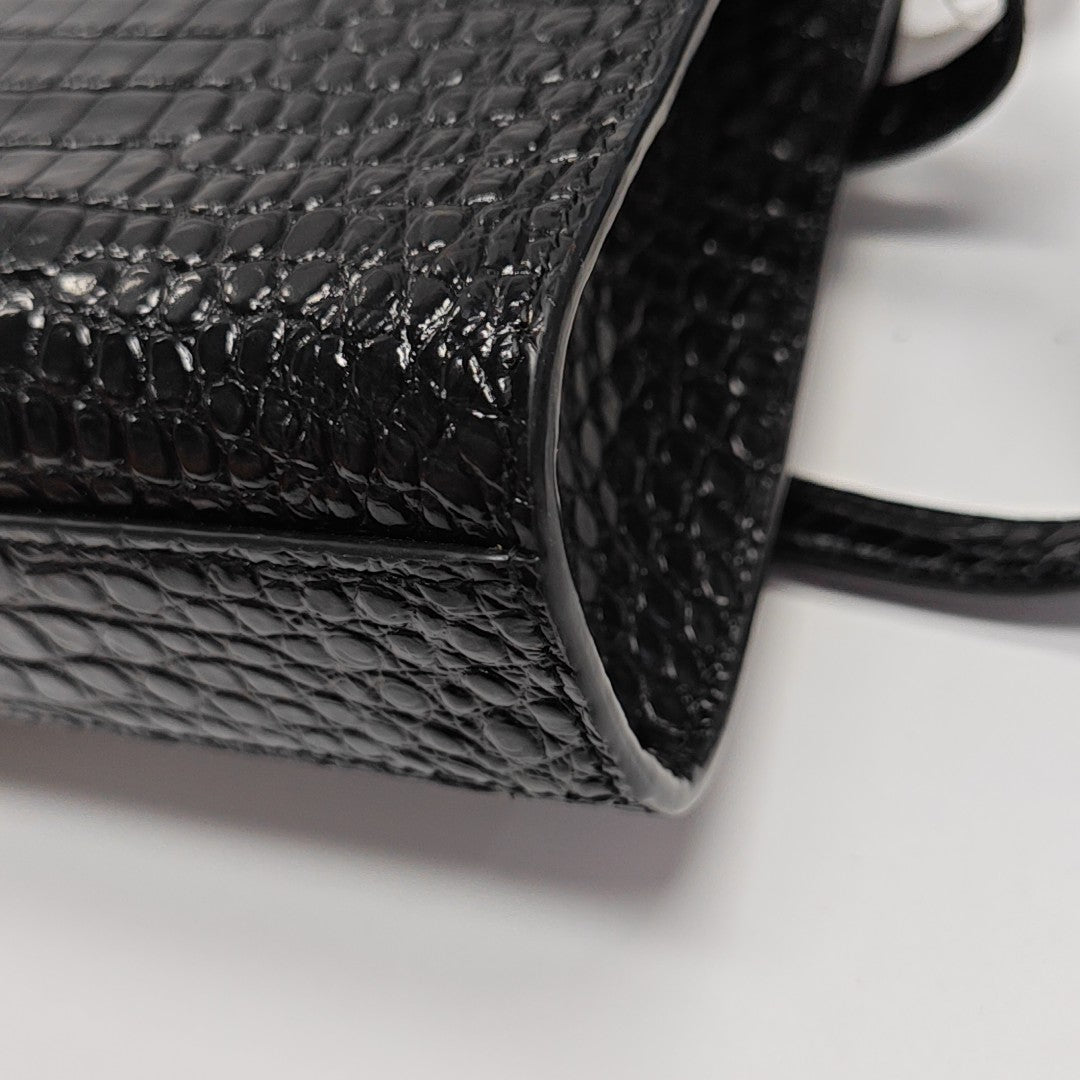 MANHATTAN Small Calfskin Black