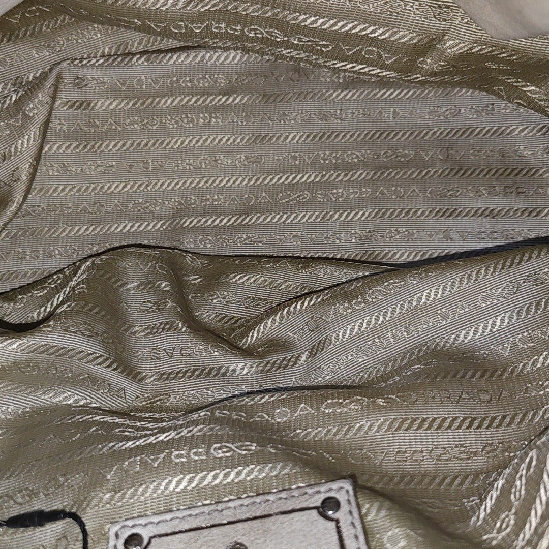 Gaufre Quilted Lambskin Gray