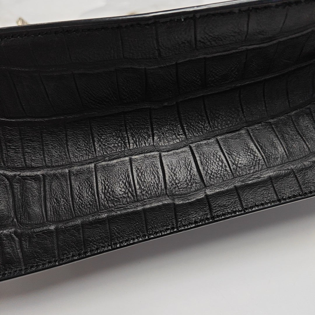 VINTAGE BETTY Calfskin Black
