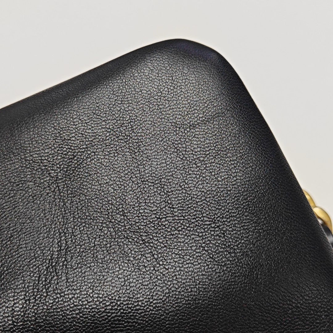 CHANEL 19 Small Quilted Lambskin Black