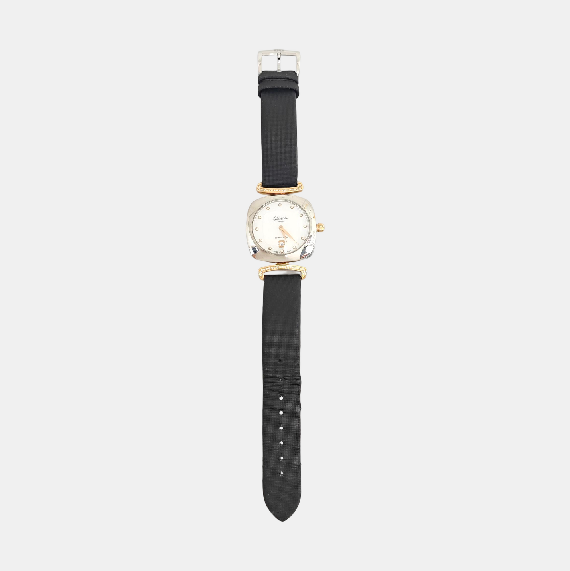 31mm White Quartz Watch