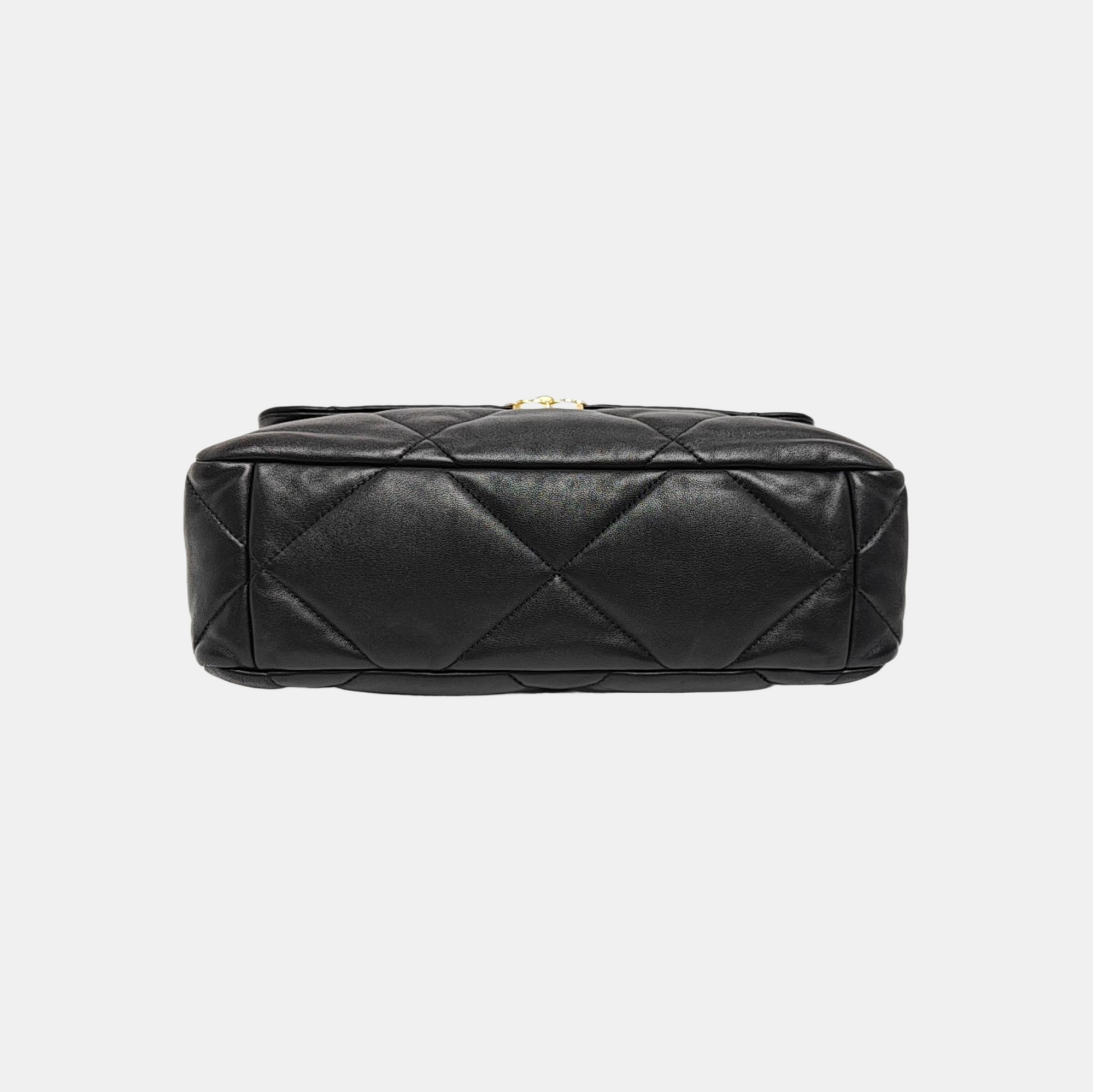 CHANEL 19 Medium Quilted Lambskin Black