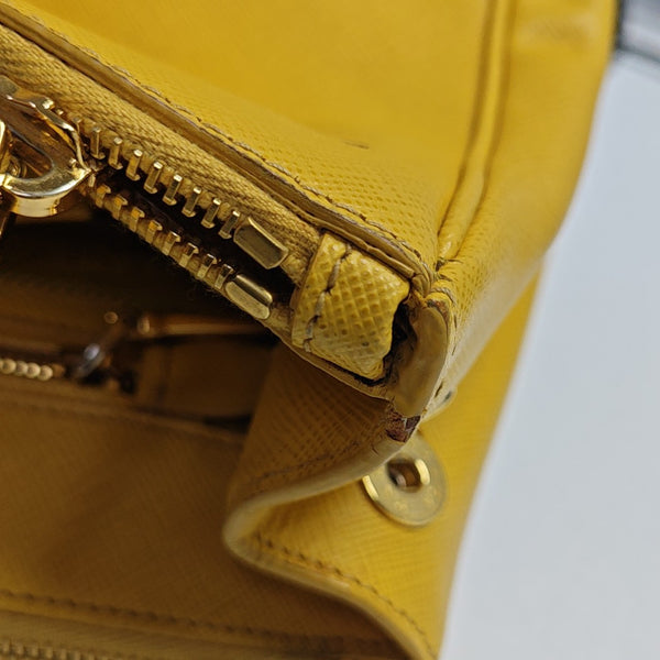 Galleria Large Saffiano Calfskin Yellow