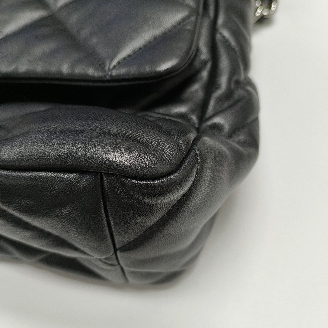 CHANEL 19 Medium Quilted Lambskin Black