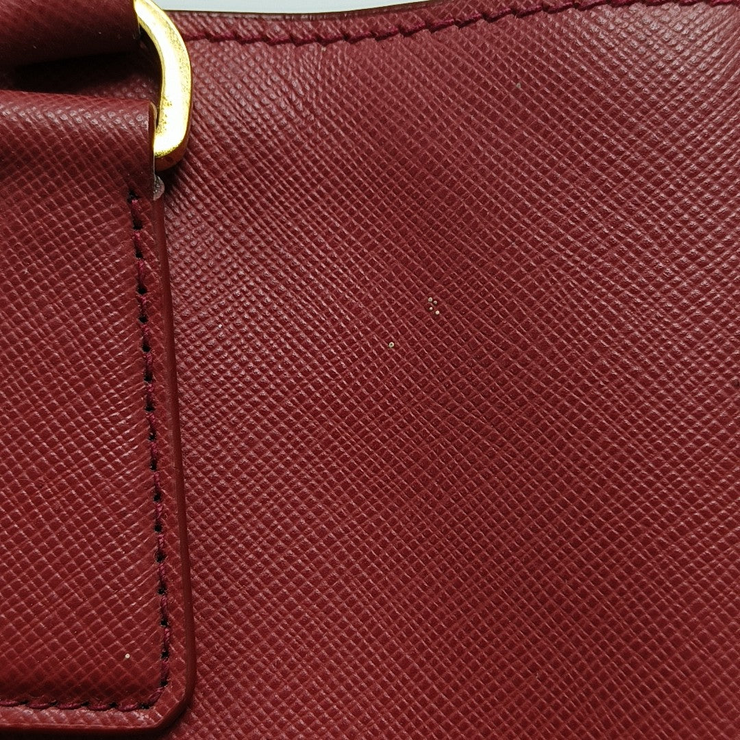 Galleria Extra Large Saffiano Calfskin Red
