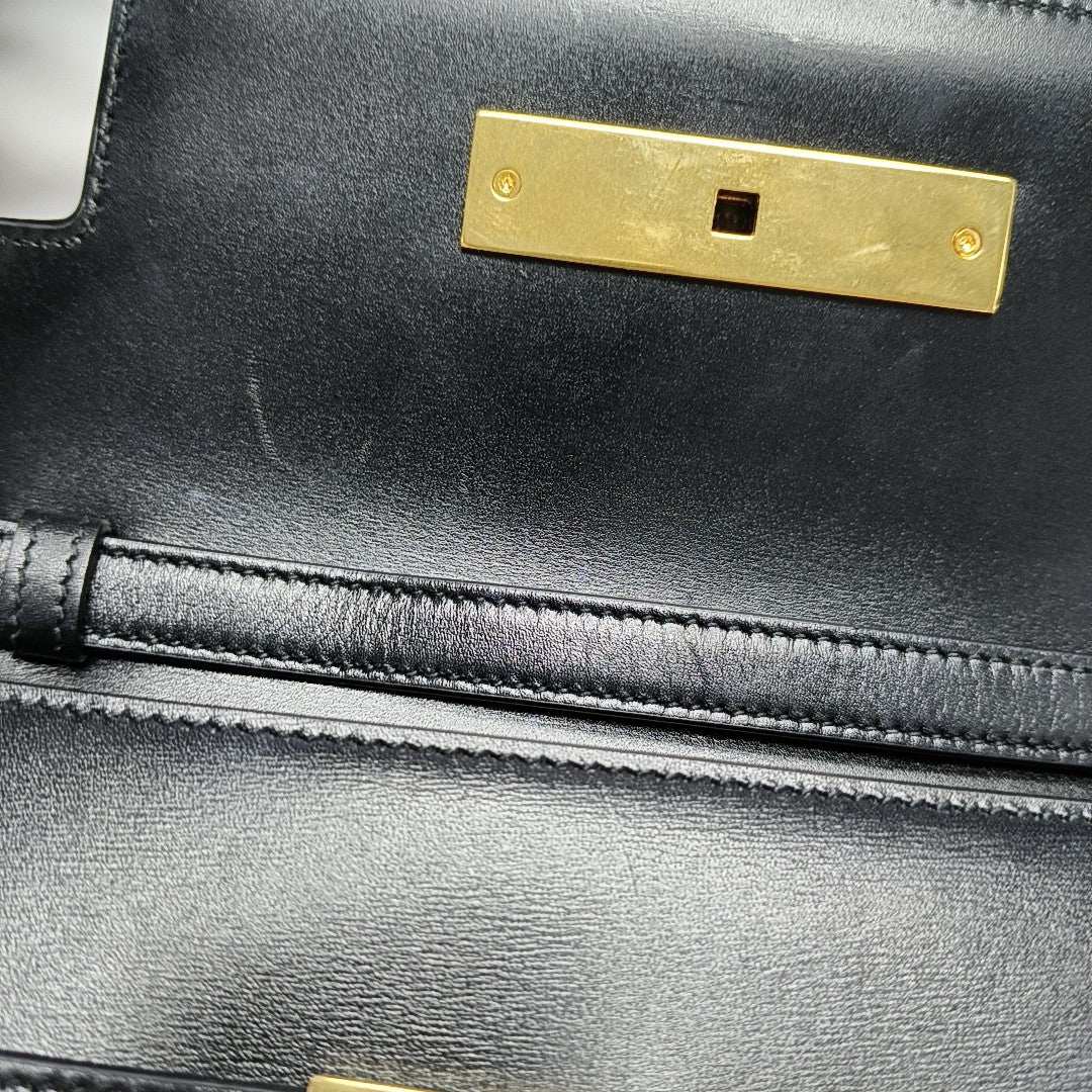 MANHATTAN Small Calfskin Black