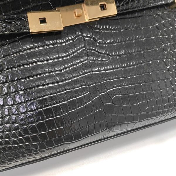 MANHATTAN Small Calfskin Black