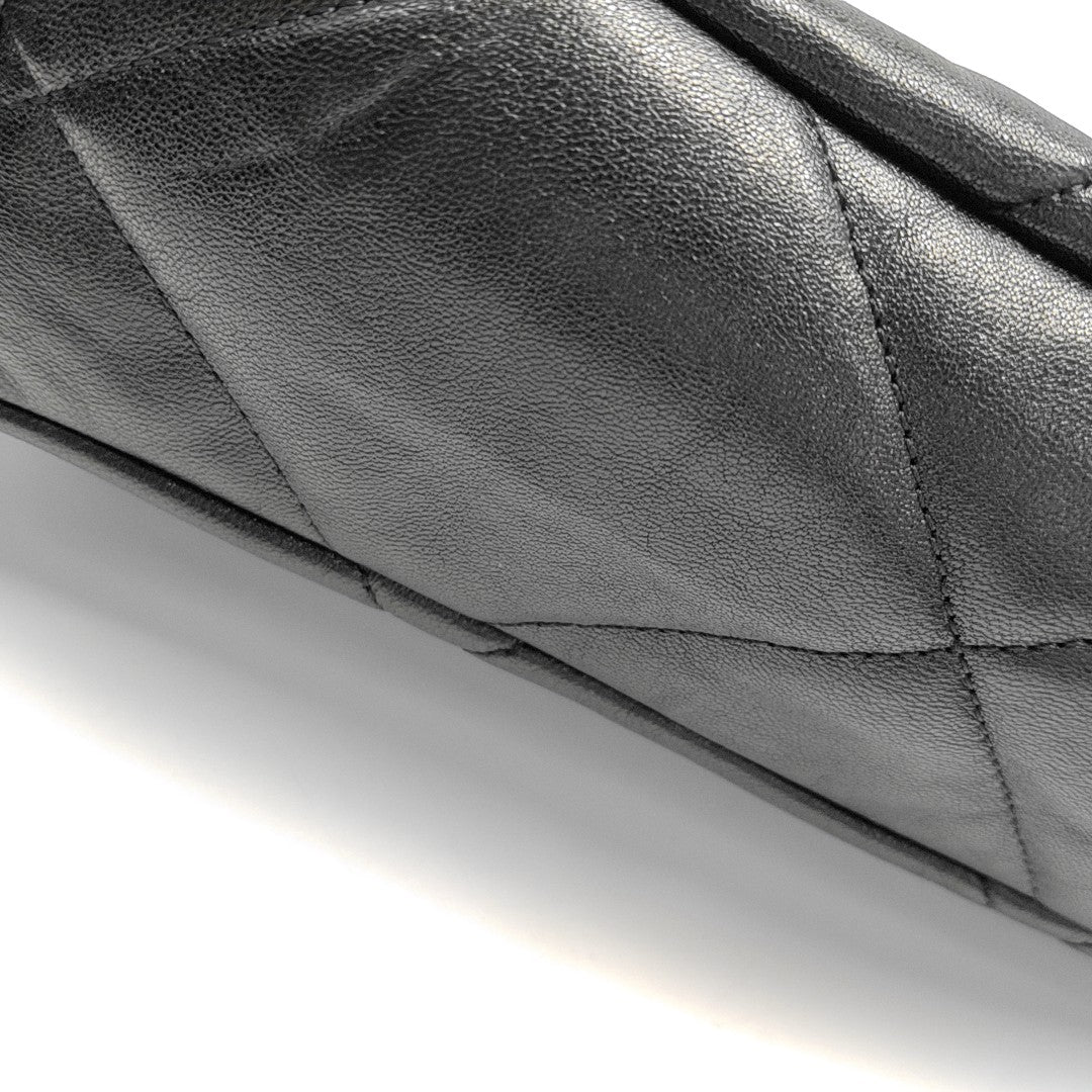 CHANEL 19 Large Quilted Lambskin Black