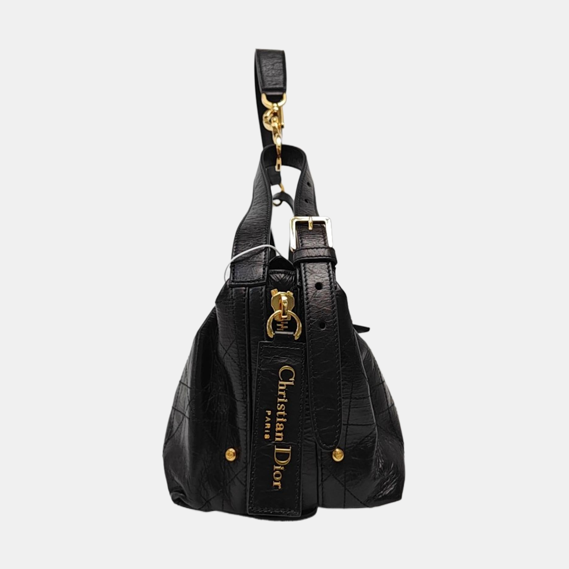 D-Journey Medium Cannage Calfskin Black