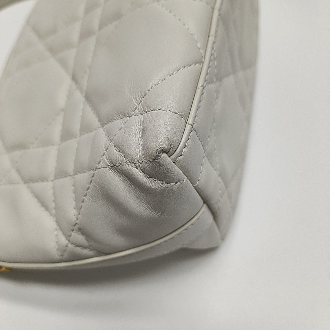 Diortravel Nomad Cannage Calfskin White