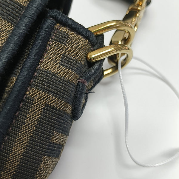 Baguette Medium Canvas Brown