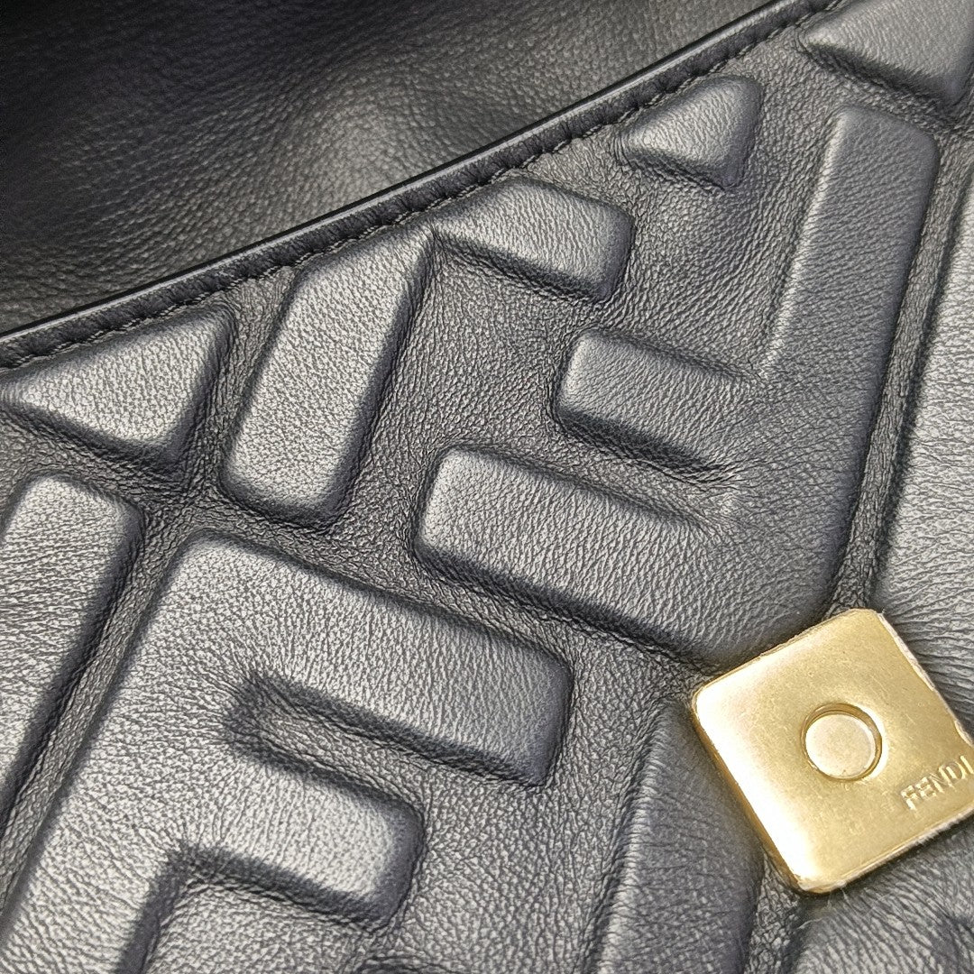 Baguette Mini Lambskin Black