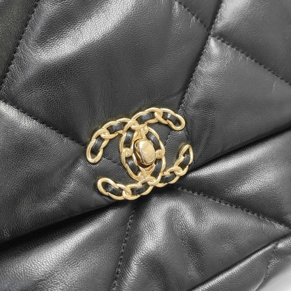 CHANEL 19 Small Quilted Lambskin Black
