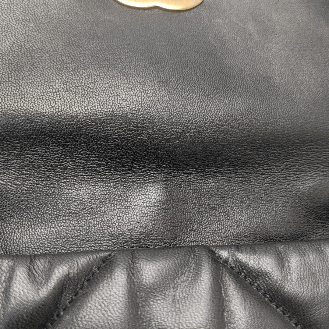 CHANEL 19 Small Quilted Lambskin Black