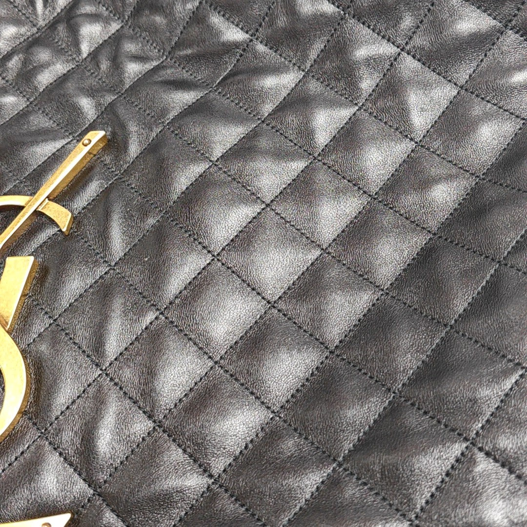ICARE Extra Large Quilted Lambskin Black