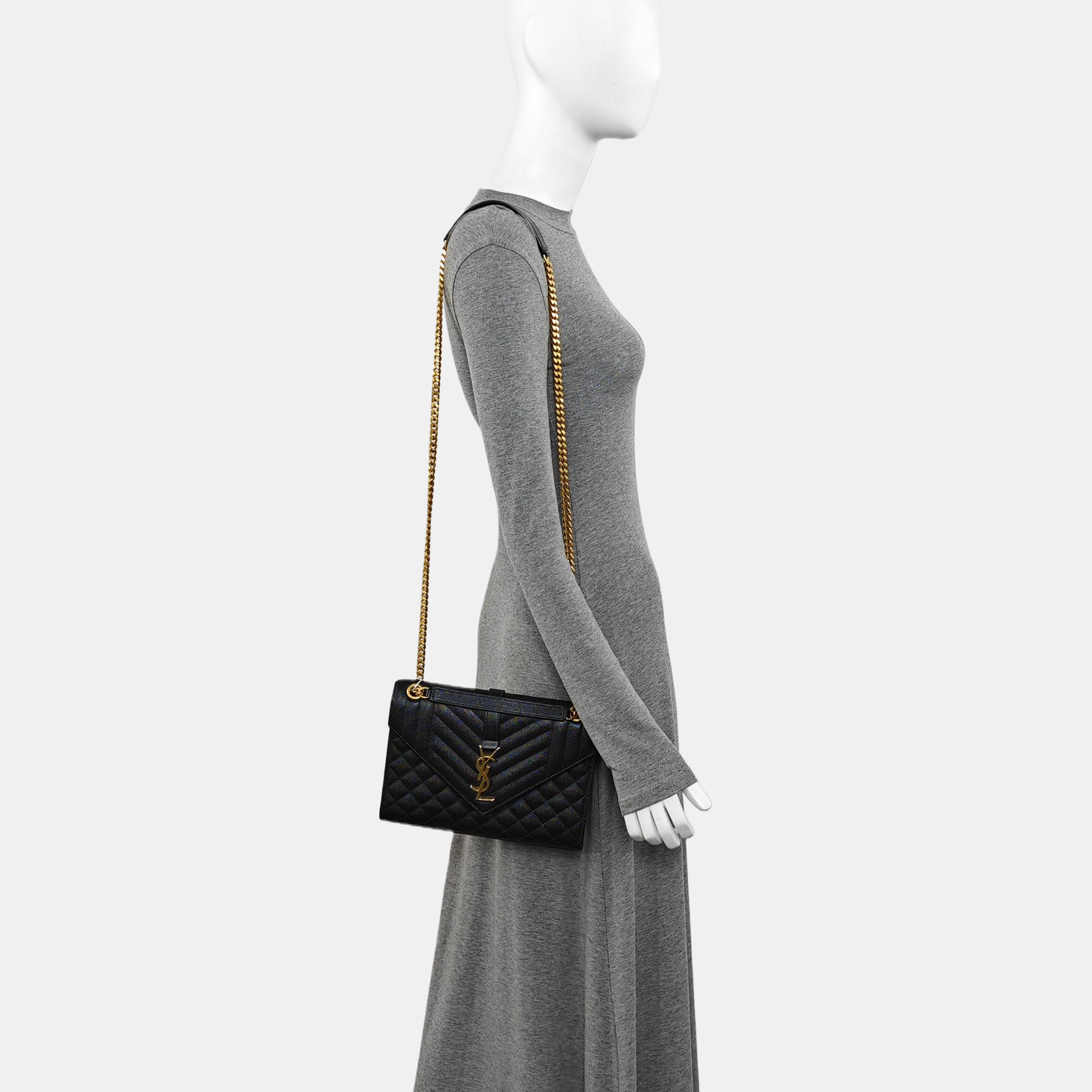 ENVELOPE Medium Quilted Calfskin Black