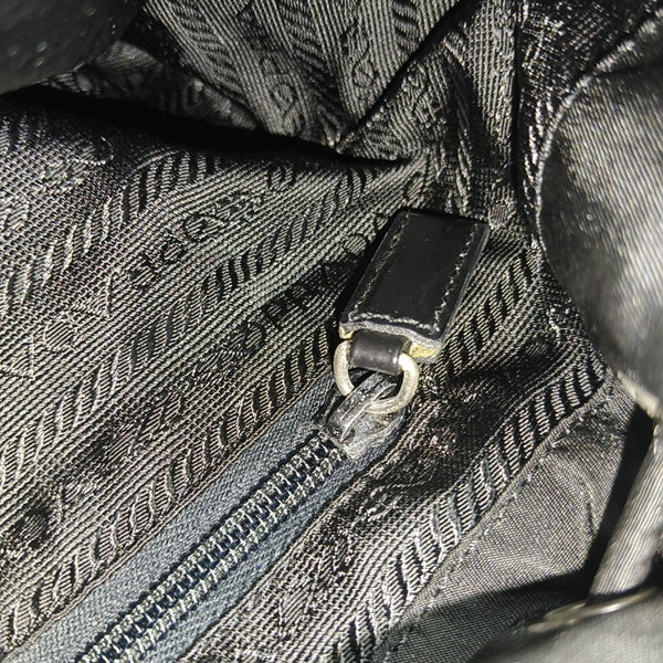 Vela Small Nylon Black