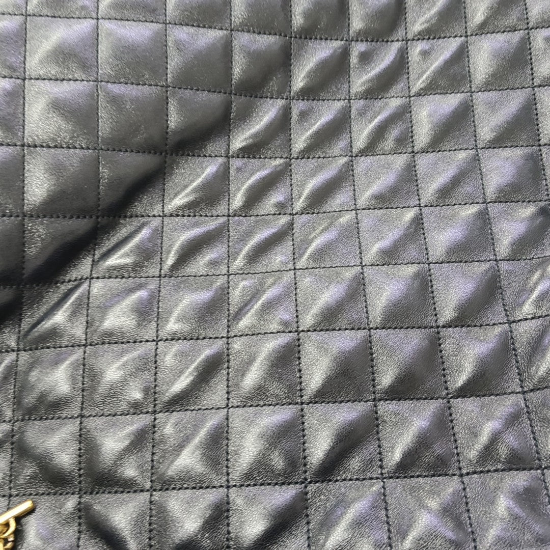 ICARE Extra Large Quilted Lambskin Black