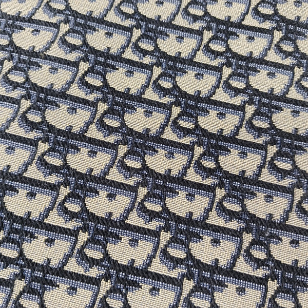 30 Montaigne East-West Oblique Canvas Blue