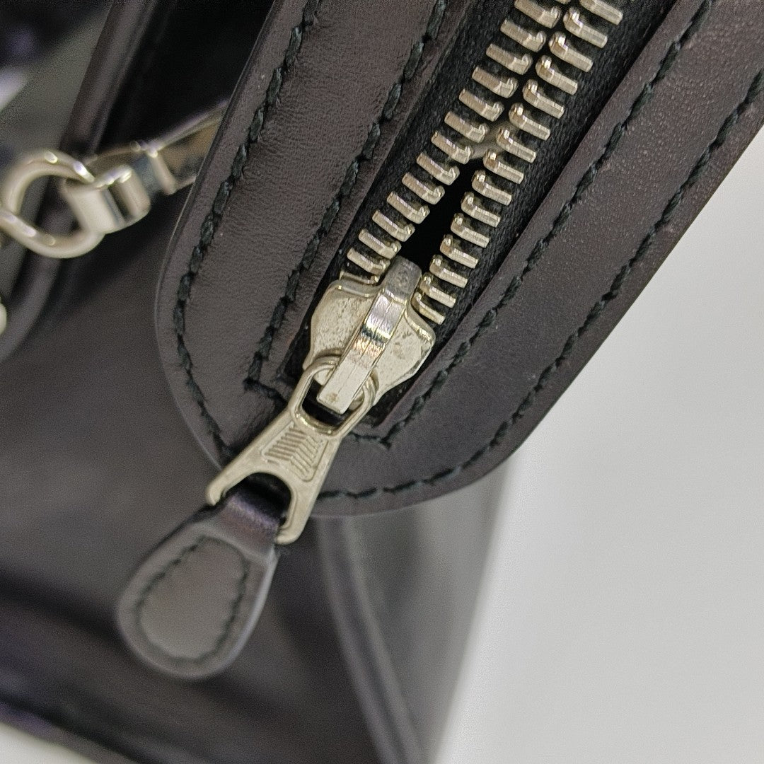 Classic City Medium Calfskin Black