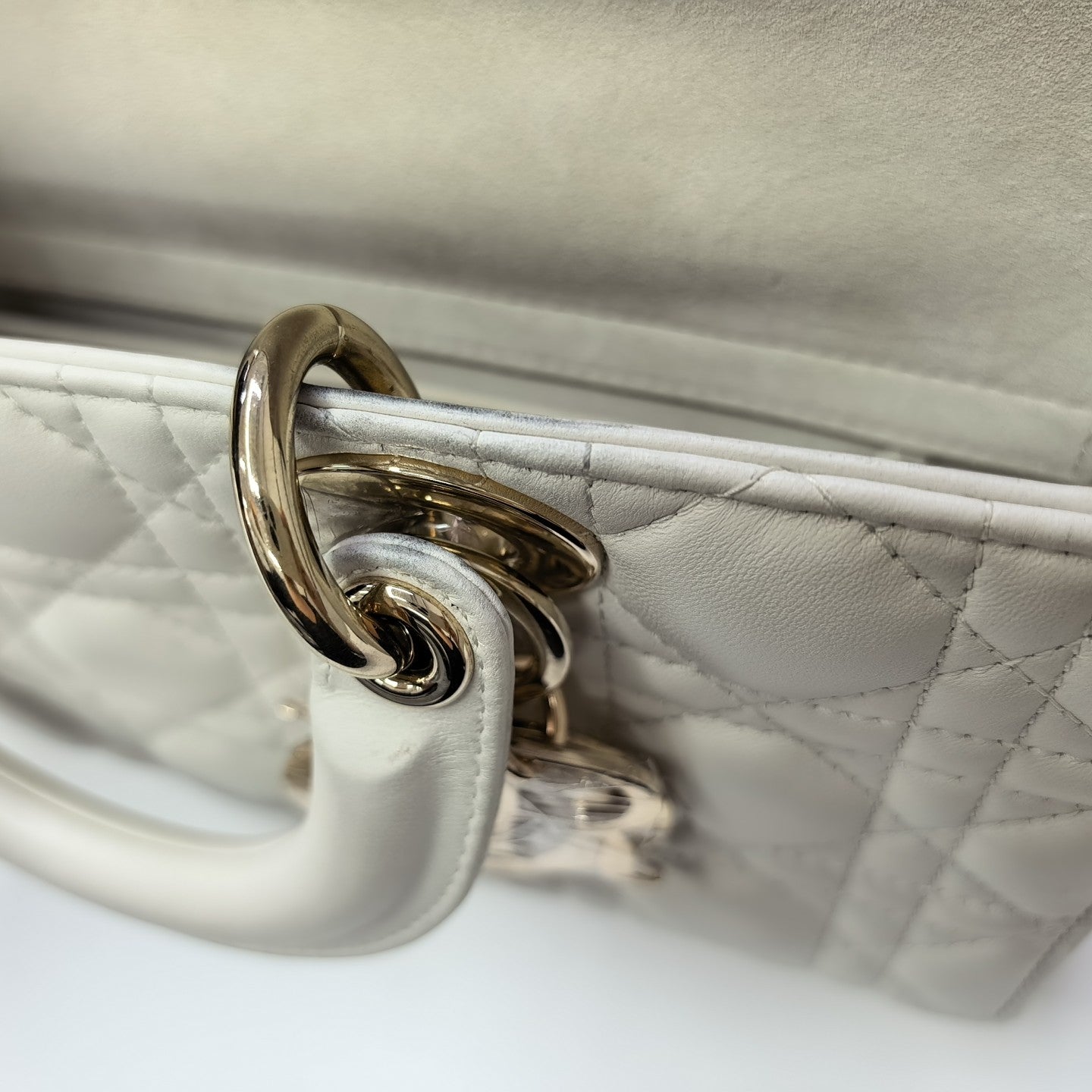 Lady D-Joy Medium Cannage Lambskin White