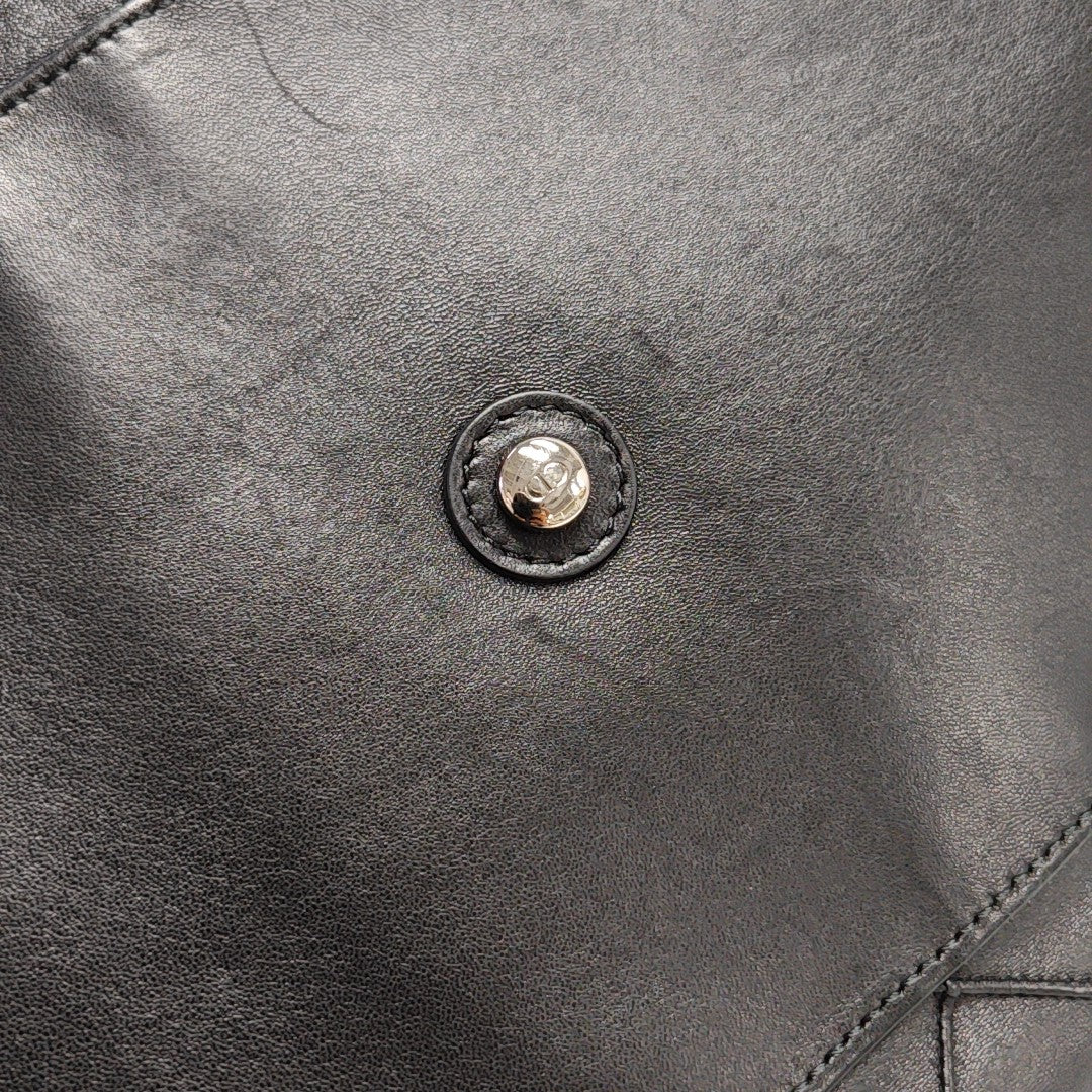 Le Trente Cannage Lambskin Black
