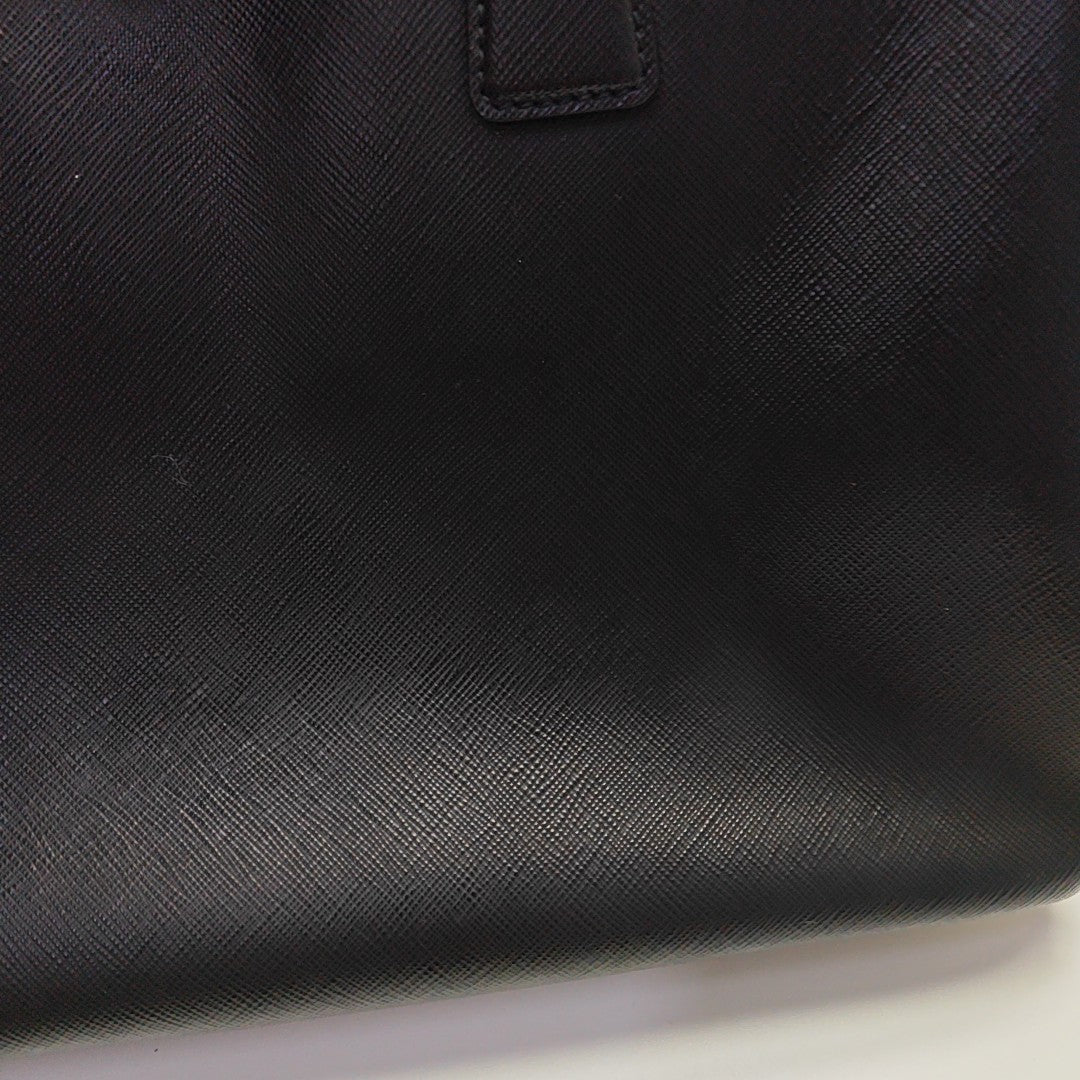 Galleria Large Saffiano Calfskin Black