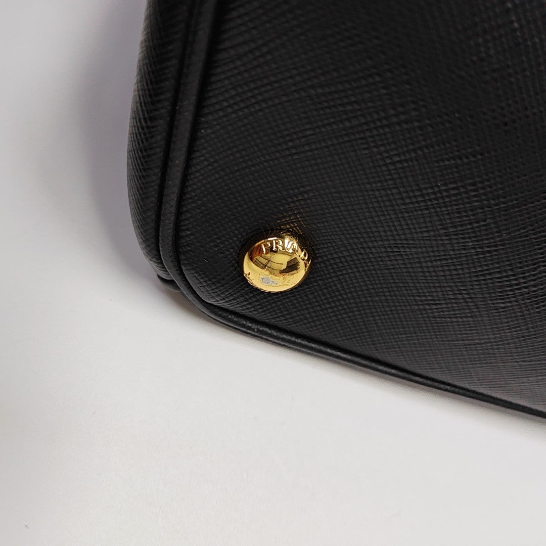 Galleria Large Saffiano Calfskin Black