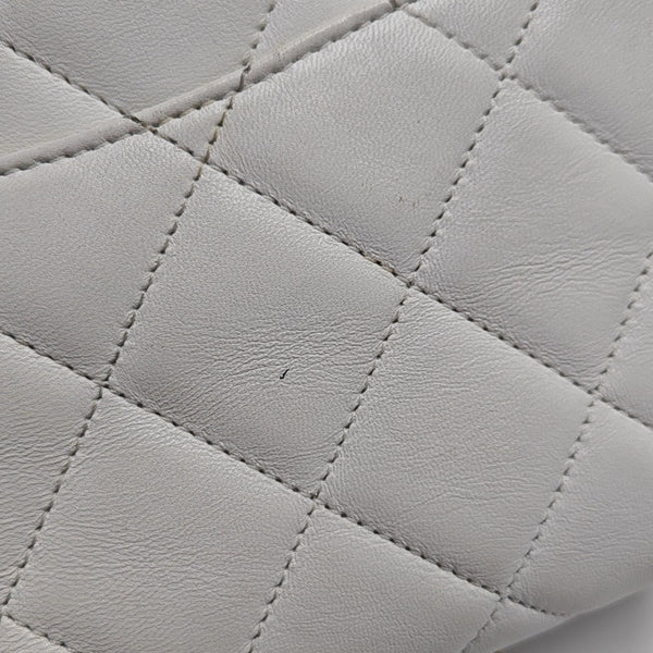 IN THE LOOP Quilted Lambskin White