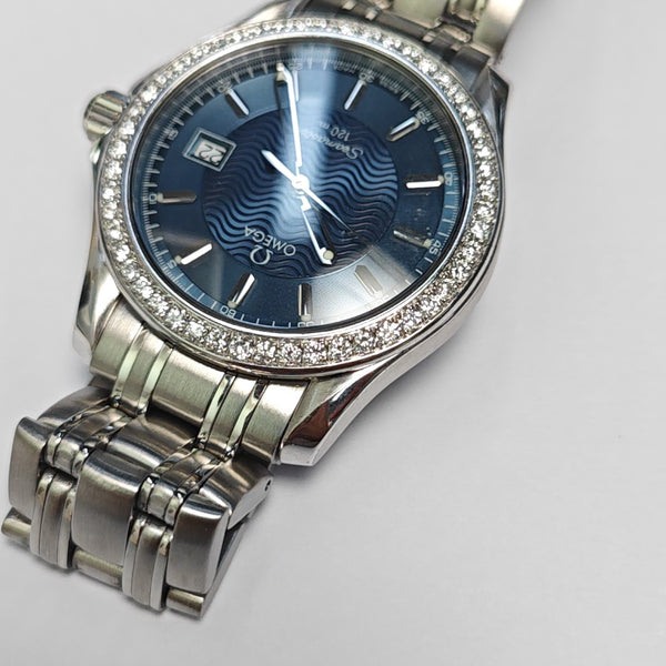 36.6mm Blue Quartz Watch