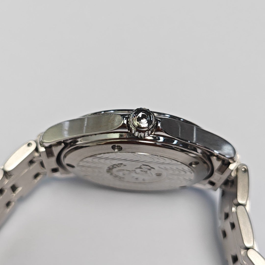 36.6mm Blue Quartz Watch