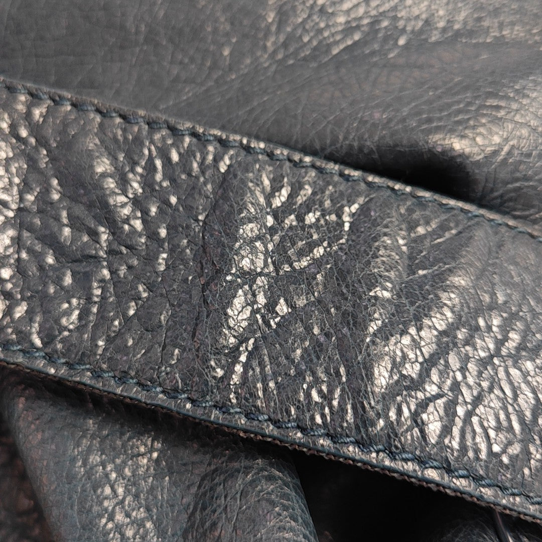 Classic City Medium Leather Blue