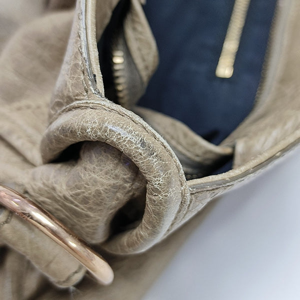 Classic City Medium Lambskin Brown
