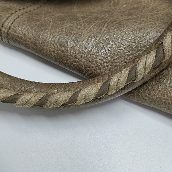 Classic City Medium Lambskin Brown