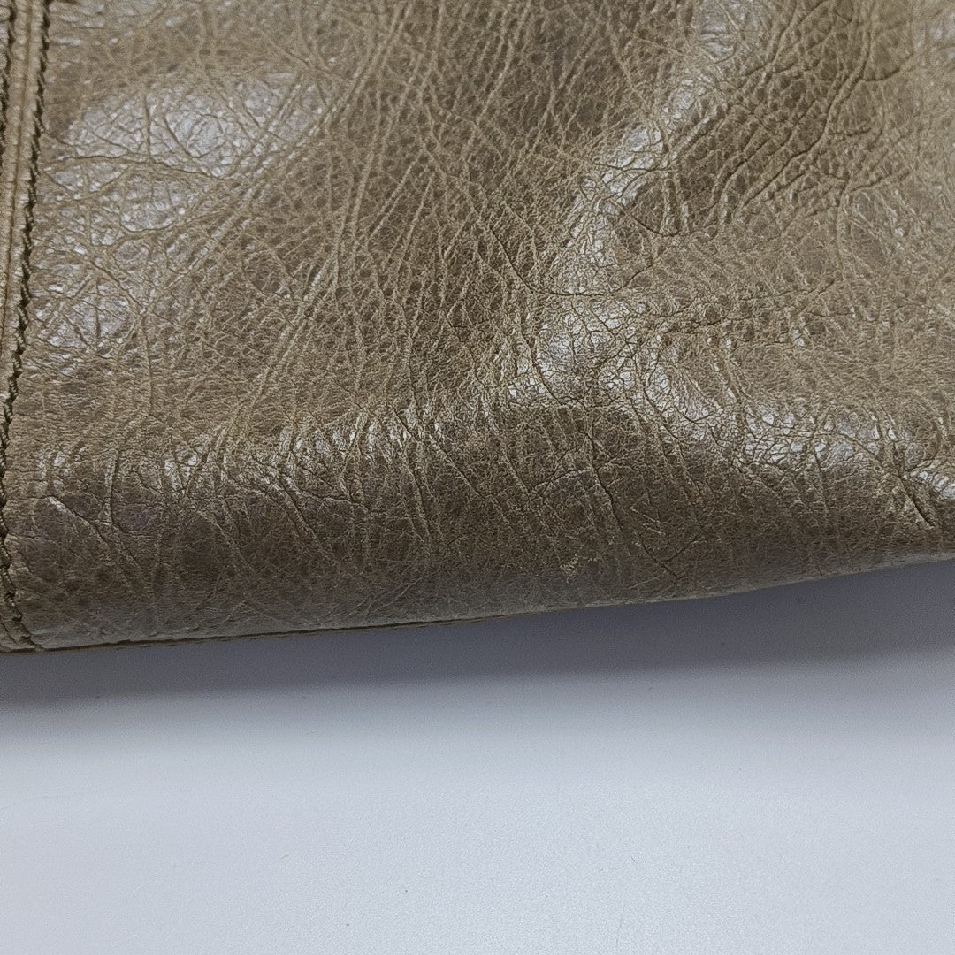 Classic City Medium Lambskin Brown
