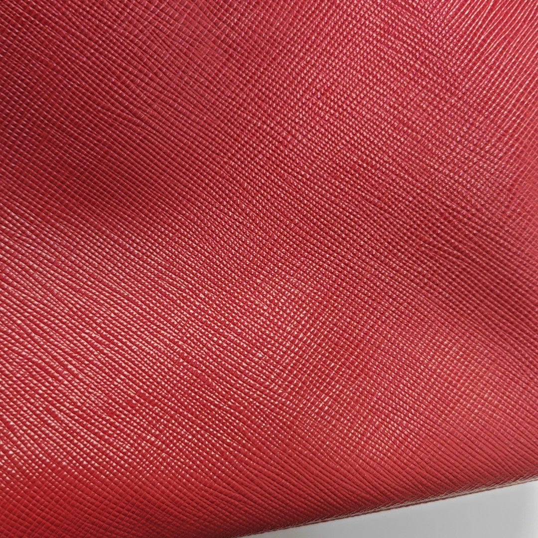 Galleria Extra Large Saffiano Calfskin Red