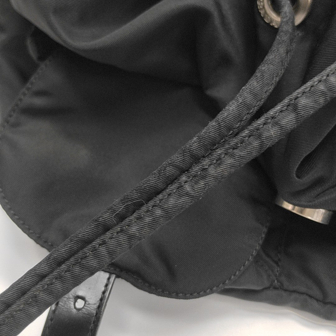 Vela Small Nylon Black