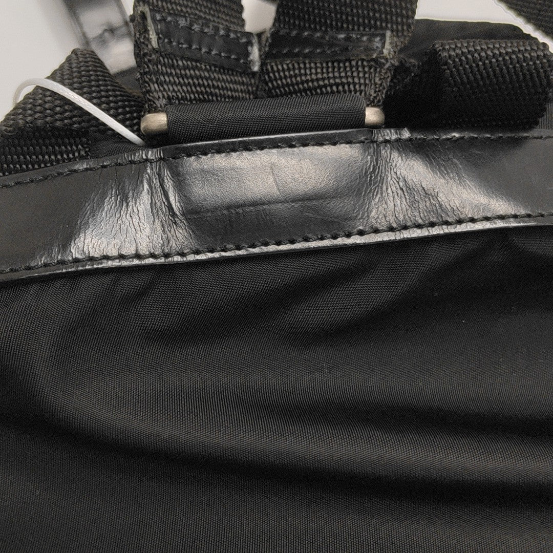 Vela Small Nylon Black