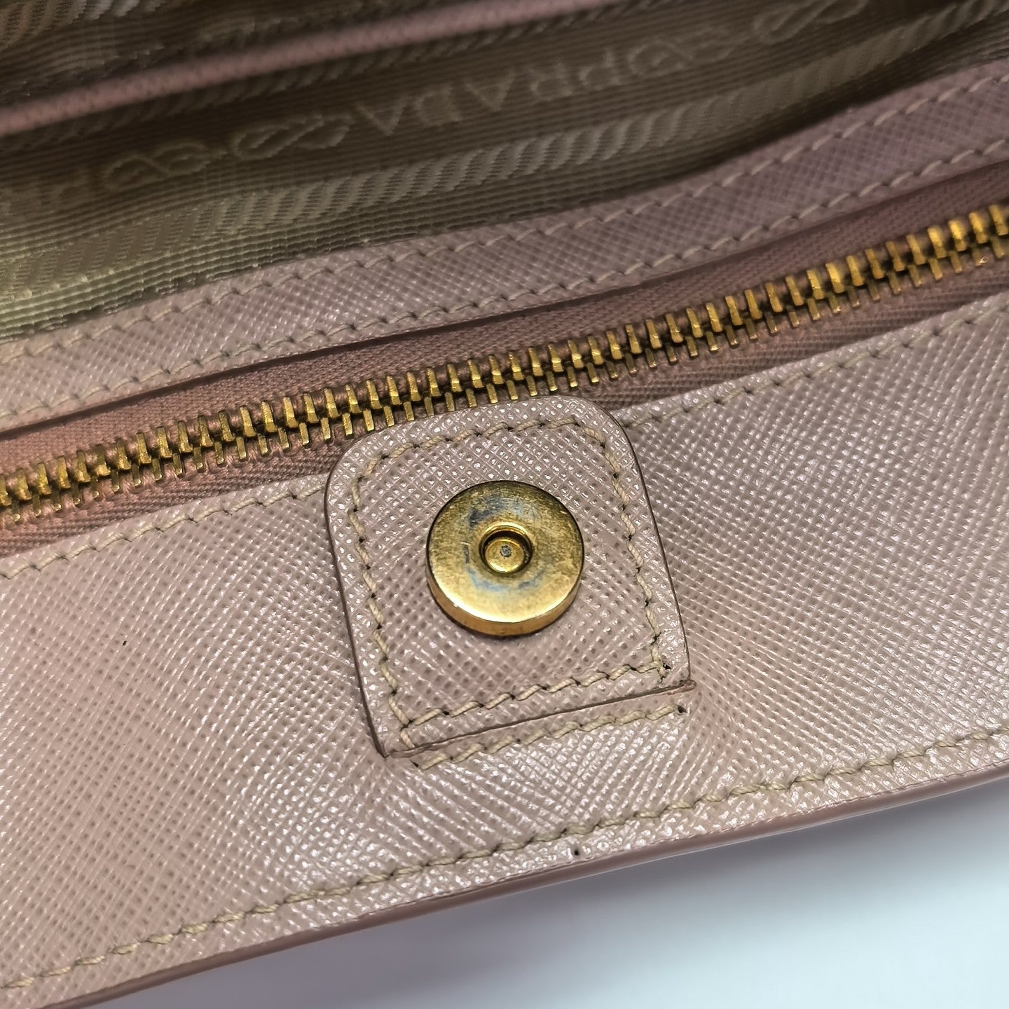 Galleria Large Saffiano Calfskin Pink