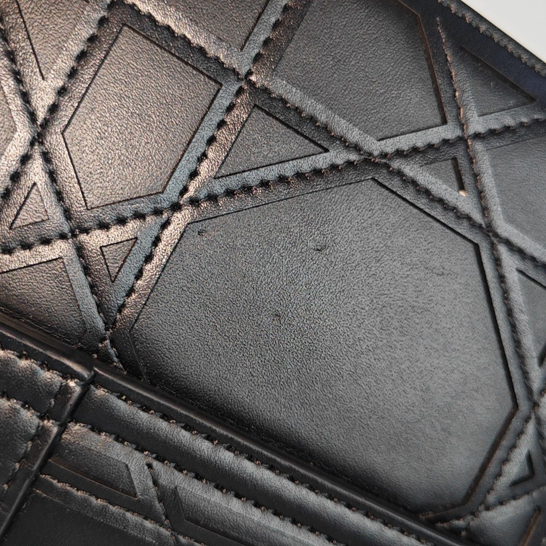 Charm Mini Cannage Calfskin Black