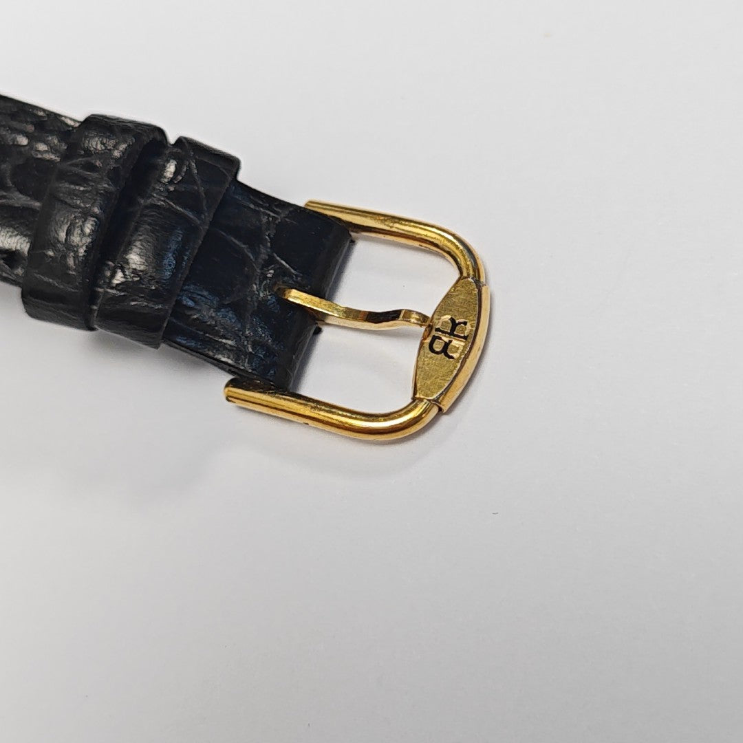 33mm Gold Quartz Watch