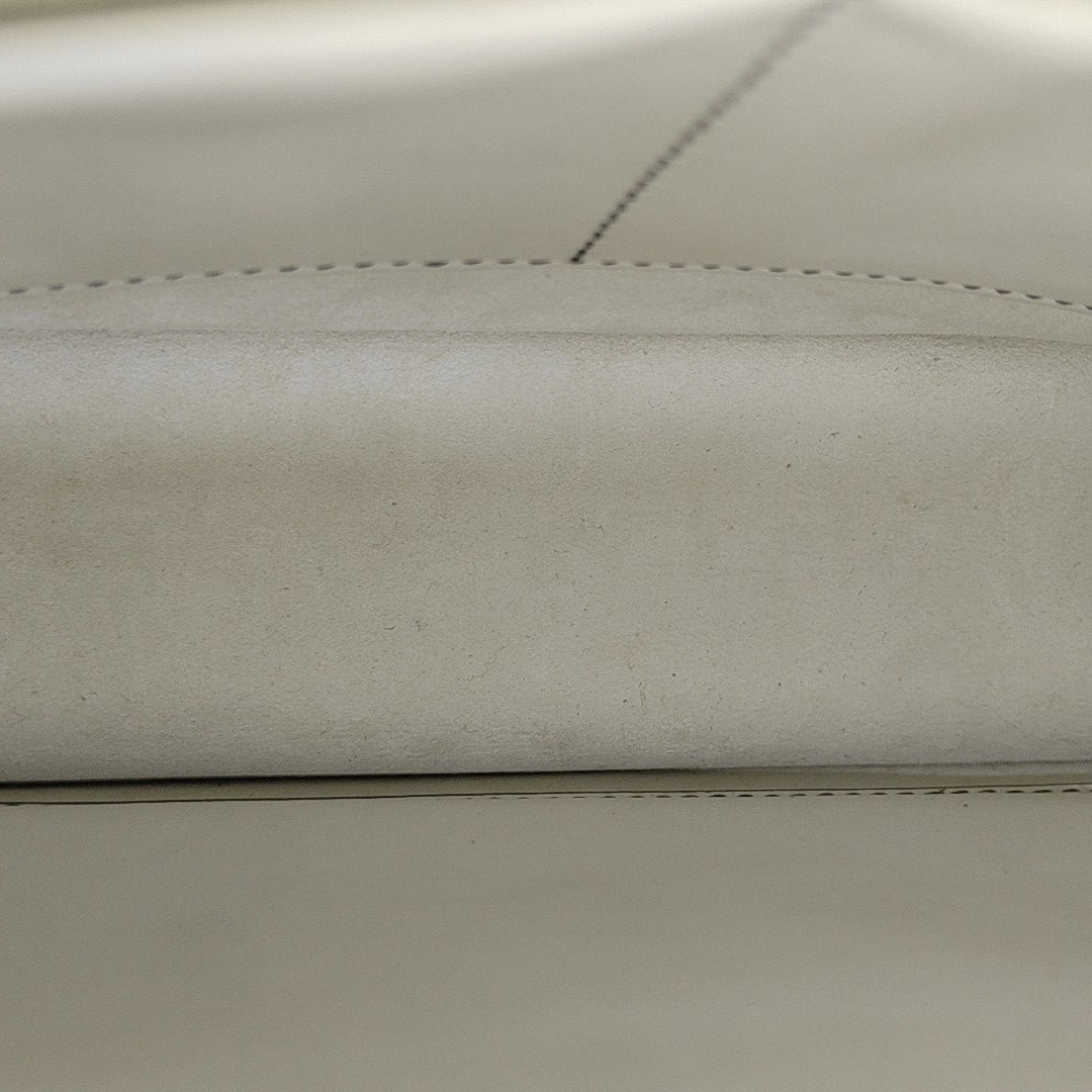 J'adior Calfskin White