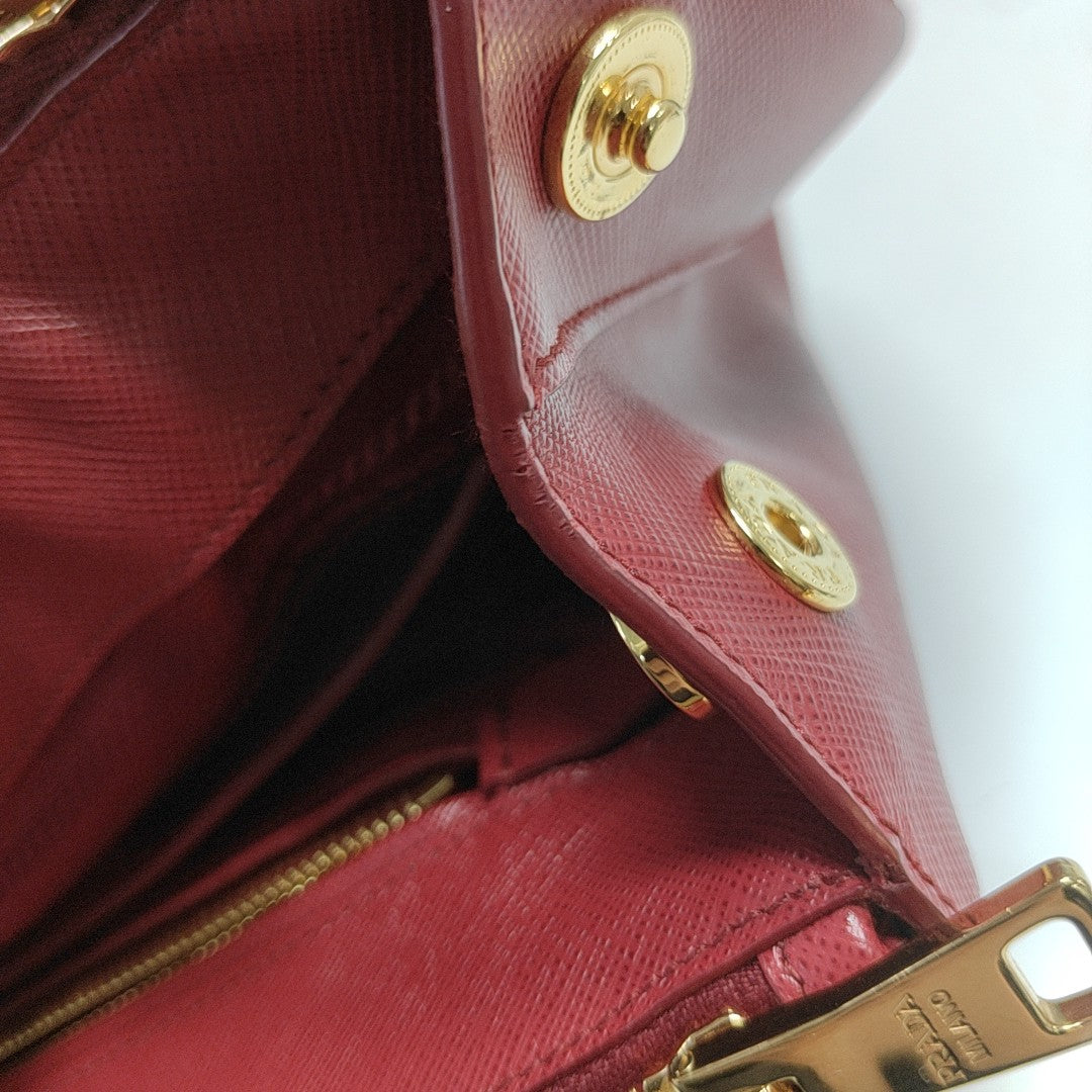 Galleria Medium Calfskin Red