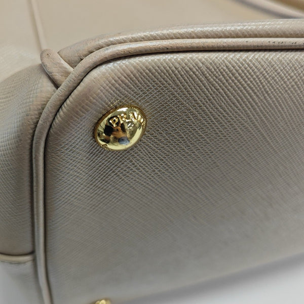 Galleria Extra Large Saffiano Calfskin Beige