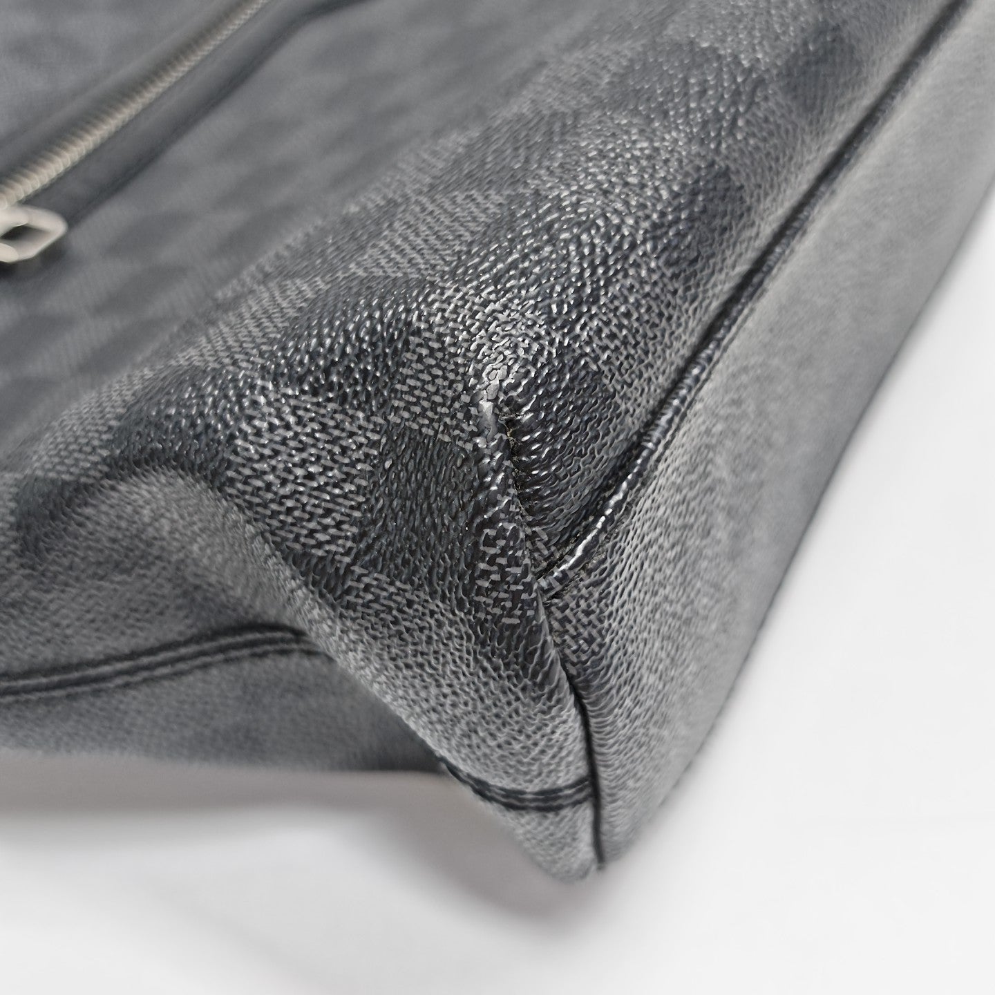 Damier Graphite Coated Canvas Shoulder Bag Black