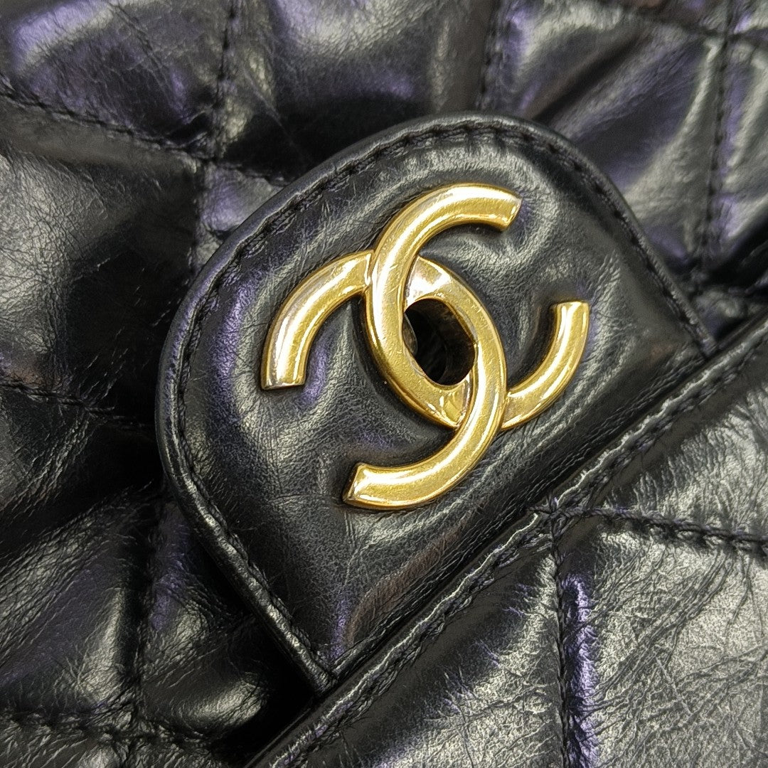 Quilted Calfskin Shoulder Bag Black