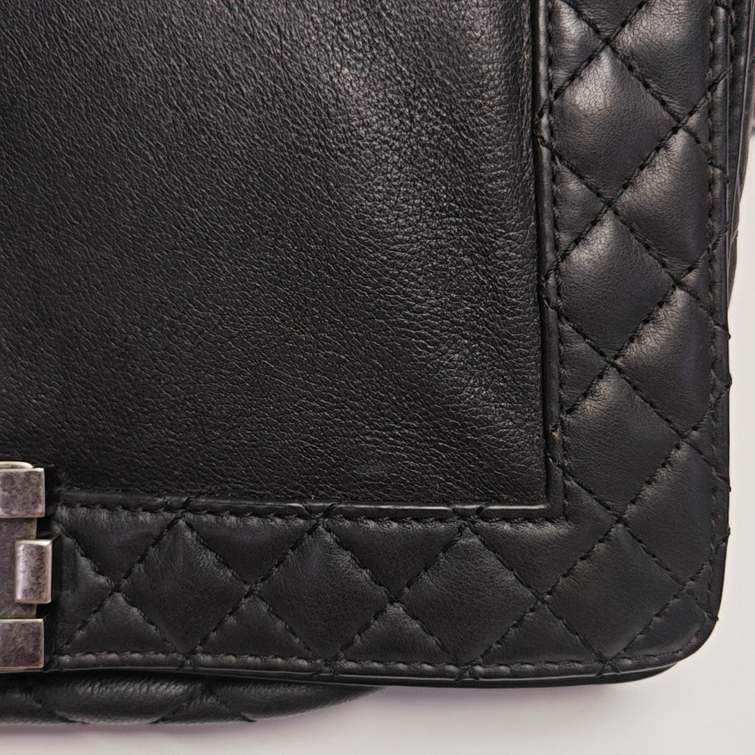 BOY CHANEL Large Quilted Calfskin Black