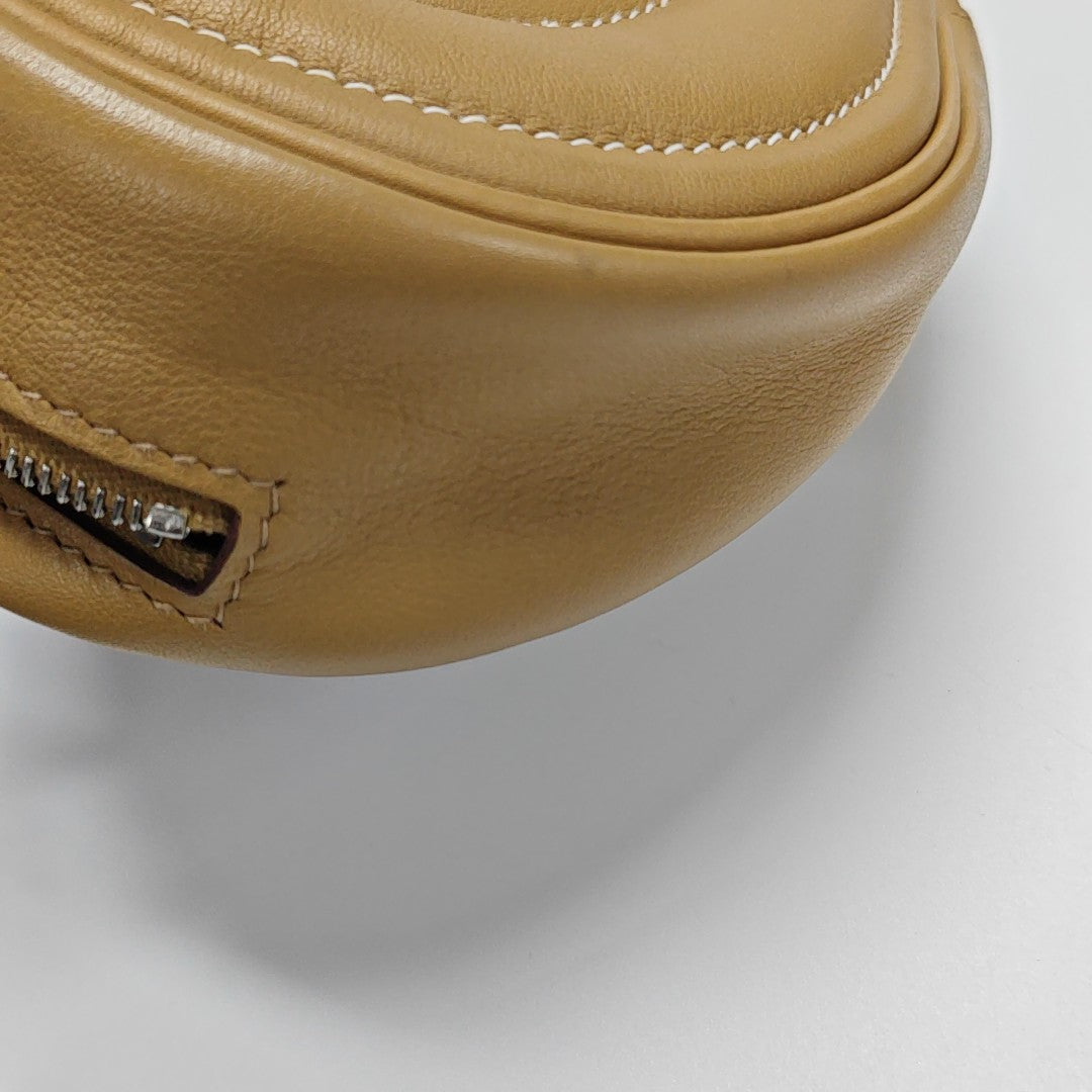 In-The-Loop Swift Brown